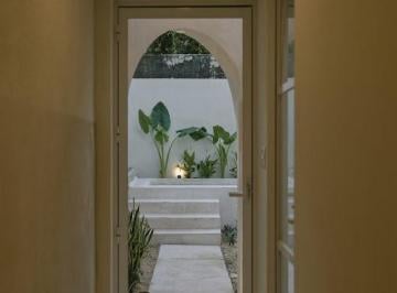 Casa · 110m² · 2 Recámaras · Venta de Casa Amueblada en Itzimna, a Pocos m de Paseo Montejo