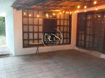 Casa · 358m² · 3 Recámaras · 4 Estacionamientos · Casa en Venta de un Piso en Praderas de La Hacienda Celaya