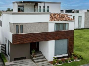Casa en condominio de 3 habitaciones, Metepec · Casa en Renta, en Condado Delvalle, Metepec