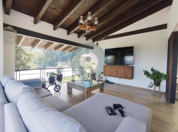 Casa · 180m² · 3 Recámaras · 2 Estacionamientos · Casa en Lo Alto de Avándaro