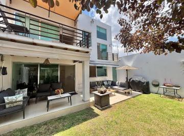 Casa de 3 habitaciones, Querétaro · Casa en Renta en Cumbres del Lago, Juriquilla con Paneles Solares, Queretaro