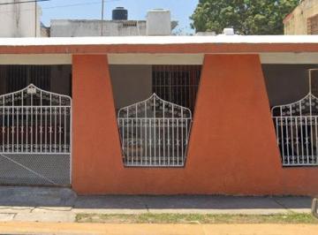 Casa de 3 habitaciones, Centro · Casa en Venta