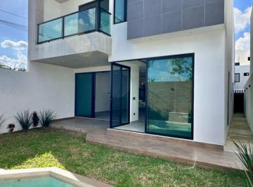 Casa de 4 habitaciones, Benito Juárez · Casa en Renta con Alberca – Río By Cumbres