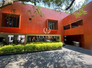 Casa · 1055m² · 5 Recámaras · 18 Estacionamientos · Casa en Jardines del Pedregal en Venta