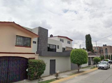 Casa de 4 habitaciones, Atizapán de Zaragoza · Solo Para Conocedores: Inmueble Seleccionado con Plusvalía Garantizada en Cd Lopez Mateos Edomex