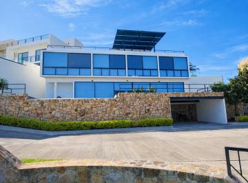 Casa en condominio de 3 habitaciones, Jojutla · Casa en Venta, de Descanso en Vistalago Tequesquitengo | Fraccionamiento Privado