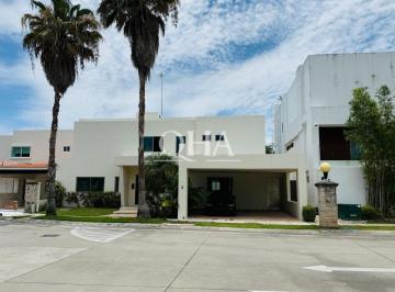 Casa en condominio de 4 habitaciones, Benito Juárez · Casa en Villa Magna Venta o Renta