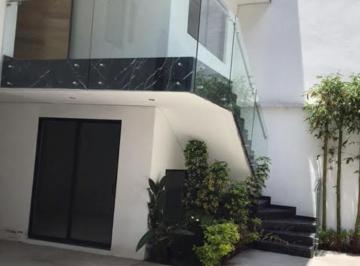1 · Casa en Venta en Lomas de Tecamachalco