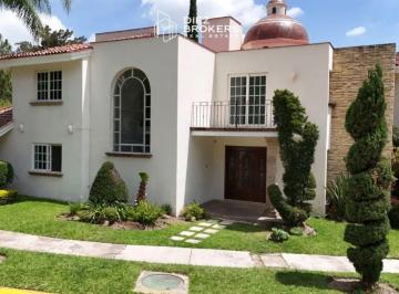 Casa de 4 habitaciones, Tlajomulco de Zúñiga · Casa en Venta - Fraccionamiento El Palomar II Sección, Tlajomulco de Zúñiga
