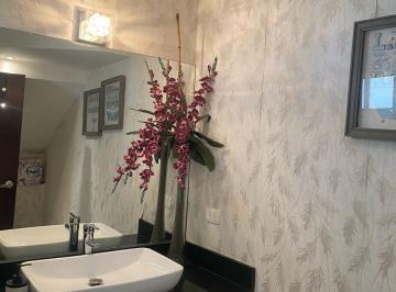 Casa de 4 habitaciones, Monterrey · Venta de Hermosa Casa en Colonia Residencial Alta Vista