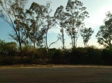 Terreno / Lote · 1600m² · Terreno en Venta Haras del Bosque