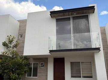 Casa en condominio de 3 habitaciones, Jesús María · Cz - Casa en Renta Amplia y Cómoda, Ideal Para Tu Familia. en Alcazar Residencial