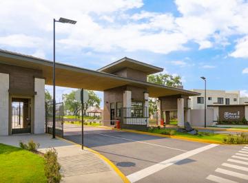Casa de 3 habitaciones, Tecámac · Estrena Casa en Real Alcalá Cerca del Aifa con Casa Club con Alberca ¡Zona de Potencial Crecimiento!