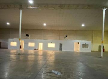 Bodega comercial · 1440m² · 15 Estacionamientos · Bodega en Renta en Plaza Jumbo, Parque Industrial Oriente, Torreón, Coahuila.
