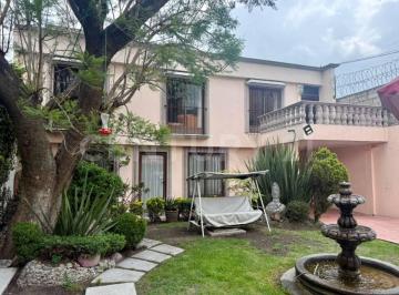 Casa · 179m² · 3 Recámaras · 9 Estacionamientos · Casa en Venta en Santa Ana Tlapaltitlán, Toluca, Estado de México