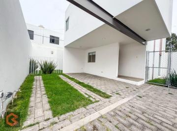 Casa en condominio de 3 habitaciones, San Pedro Cholula · Casa en Renta | Camino Real a Momoxpan, La Carcaña