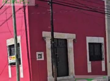 Casa · 250m² · 2 Recámaras · 2 Estacionamientos · Casa en Renta