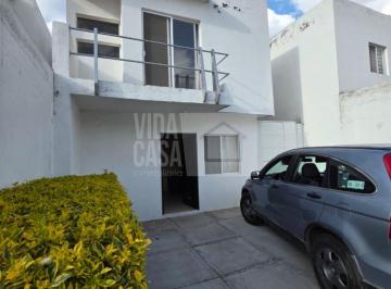 Casa en condominio · 114m² · 3 Recámaras · 2 Estacionamientos · Casa en Condominio en Condominio Porta Real