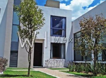Casa · 98m² · 2 Recámaras · 2 Estacionamientos · Casa en Venta en Calimaya | Comodidad, Privacidad y Gran Ubicación.