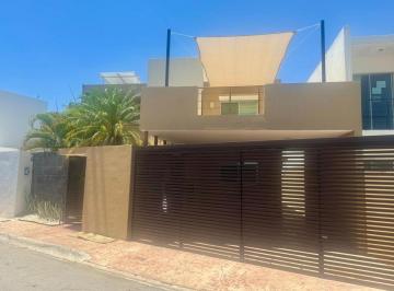 Casa de 3 habitaciones, Mérida · Casa en Renta con Piscina y Paneles Solares en Altabrisa, Mérida, Yucatán