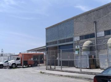 Bodega comercial · 3210m² · 17 Estacionamientos · Bodega en Renta en Plaza Jumbo, Parque Industrial Oriente, Torreón, Coahuila.