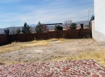 Terreno / Lote · 303m² · Terreno en Venta Altozano