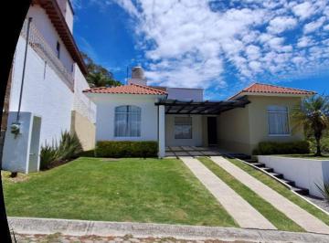 Casa en condominio · 400m² · 5 Recámaras · 5 Estacionamientos · Casa Renta en Ixtapan de La Sal en Rancho San Diego