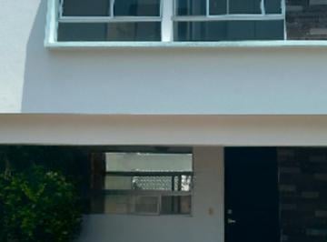 Casa en condominio de 4 habitaciones, Corregidora · Bonita Casa en Condominio con Amenidades en Excelente Ubicación Precio