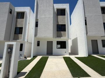 Casa de 4 habitaciones, Tijuana · Casa 4 Recámaras con 124 m² de Construcción en Renta en Residencial San Marino