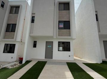 Casa de 4 habitaciones, Tijuana · Casa 4 Recámaras con 124 m² de Construcción en Renta en Residencial San Marino