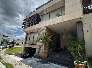 Casa · 343m² · 4 Recámaras · 4 Estacionamientos · Casa en Venta en Parque Viena, Lomas de Angelópolis, Puebla