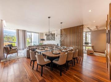 Departamento · 235m² · 2 Recámaras · 2 Estacionamientos · Departamento en Lomas del Pedregal Framboyanes en Venta