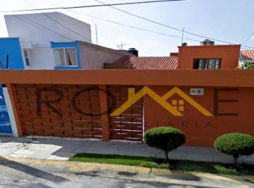 Casa de 3 habitaciones, Naucalpan de Juárez · Casa en Los Alamos Naucalpan de Recuperacion bancaria.¡Oportunidad!