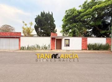 Casa de 3 habitaciones, Fortín · ¿Quieres Vivir en El Centro de Fortín?