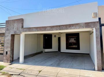 Casa de 3 habitaciones, Hermosillo · Lomas de Linda Vista 3 Rec y 2 Baños