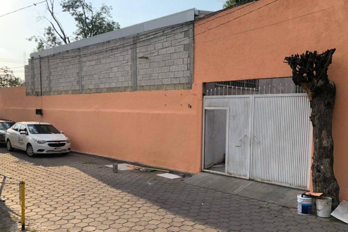 For Sale: Warehouse in El Pueblito Corregidora
