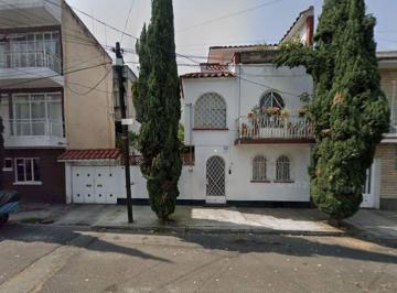 Casa de 3 habitaciones, Azcapotzalco · Casa en Remate en Col Claveria, Azcapotzalco