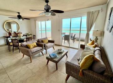 Departamento de 4 habitaciones, Chicxulub Pueblo · Departamento en Venta, Frente Al Mar, Amueblado, Chicxulub Puerto, Yucatán