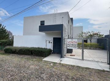 1c9863bc5414d0fc1dc02074d1ab0e232777a8406267bfd25cfd8f35397fee52 · Casa en Venta Querétaro, Huertas La Joya, Gran Jardín, Terraza, 3 Recámaras
