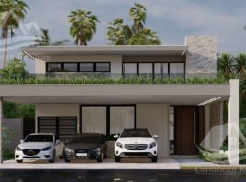 Casa · 350m² · 4 Recámaras · Casa en Venta en Via Cumbres