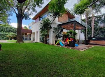 Casa · 500m² · 4 Recámaras · 4 Estacionamientos · Venta Casa Jardines del Pedregal 4 Recamaras con Baño Jardin Terraza 4 Estacionamientos Vigilancia