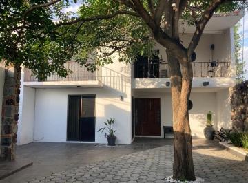 Casa en condominio de 4 habitaciones, Cuernavaca · Vendo Casa en Cuernavaca, con 600 m² de Terreno y 4 Recámaras, Seguridad Total, Condominio, Palmira.