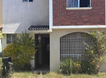 Casa en condominio · 130m² · 3 Recámaras · 2 Estacionamientos · Casa Venta Zinacantepec, El Porvenir I