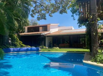 Casa en condominio de 4 habitaciones, Cuernavaca · Vendo Residencia en Real Las Quintas, Cuernavaca, Seguridad Total, Exclusivas Areas Comunes. 4 Rec.