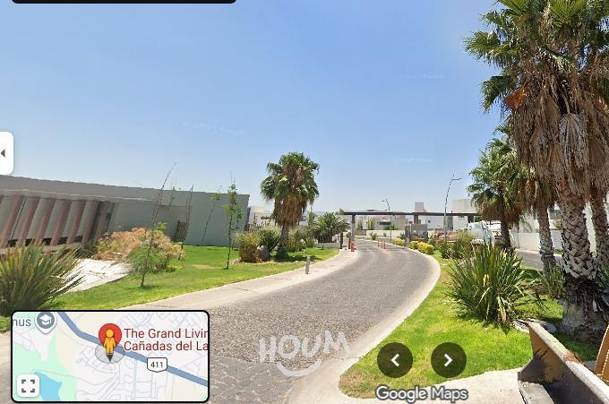 2-Bedroom Apartment in Puerta Real, ID:.