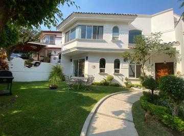 Casa en condominio de 3 habitaciones, Emiliano Zapata · Vendo en Cuernavaca Hermosa Casa en Rinconada Real Bugambilias, Fracc. con Seguridad Total, Lujo.