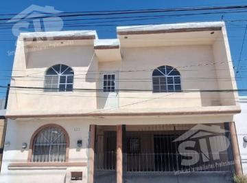 Casa · 279m² · 6 Recámaras · 4 Estacionamientos · Casa en Venta en La Hacienda III, Ramos Arizpe