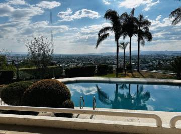 Casa · 1200m² · 4 Recámaras · 6 Estacionamientos · Residencia con Alberca y Cancha de Tennis, Vista a Los Arcos Loma Dorada, Querétaro