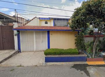 Casa en Venta de 4 habitaciones Atlanta · Casa en Venta en Cuenca #42