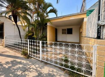 Casa de 4 habitaciones, Guadalajara · Casa en Venta Fraccionamiento 8 de Julio